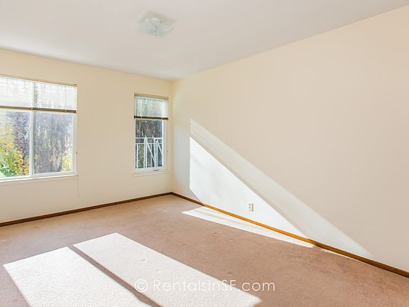 4th image of 3715 17th St #204