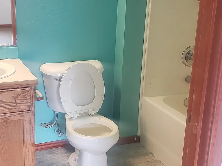 8809 Woodbourne Rd SW — Photo 18