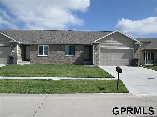 2542 W Timber Lake Dr Photo 1