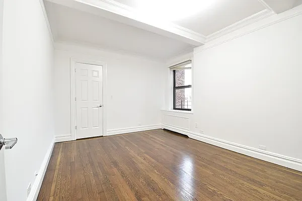 Rented by (Legacy) NY Quality Living Uptown | media 18