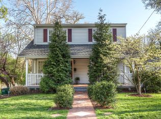 218 E Jackson Rd, Saint Louis, MO 63119