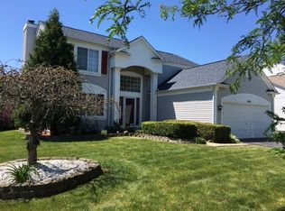 1543 Charlotte Cir, Naperville, IL 60564