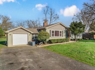 4N225 Ridgewood Ave, Bensenville, IL 60106