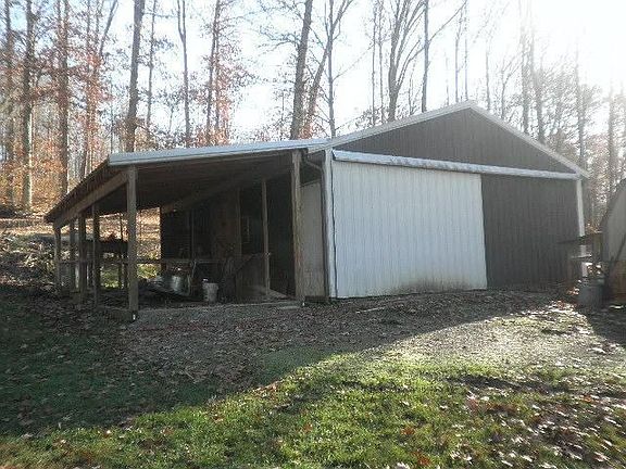 3rd image of 10530 Township Road 49
