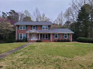 200 Lark Cir, Clemson, SC 29631