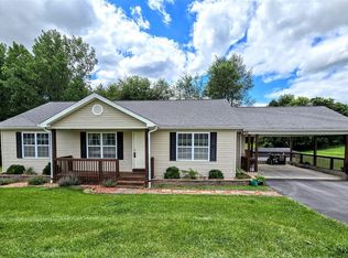 56 Federal Dr, Vine Grove, KY 40175