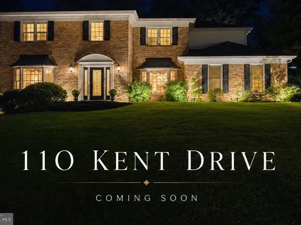 110 Kent Dr, North Wales, PA 19454