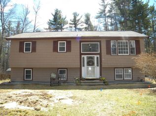 10 Sycamore Dr, Townsend, MA 01469