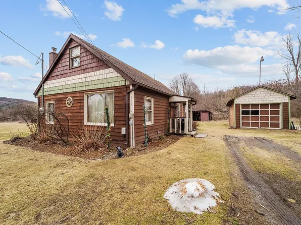 389 Lillie Hill Rd, Apalachin, NY 13732
