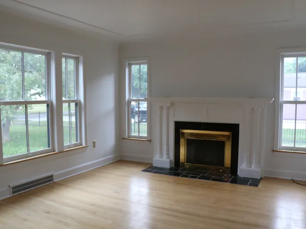 221 Green Ave, Bay City, MI