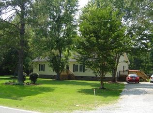 217 Cottle Acres Rd, Burgaw, NC 28425