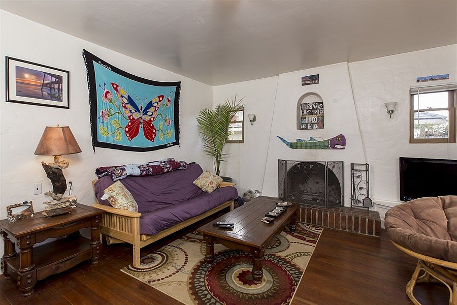 2nd image of 109 Wawona Ave