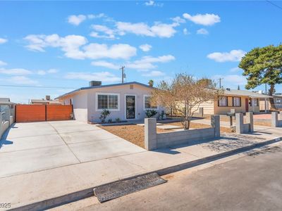 6213 Burgundy Way, Las Vegas, NV, 89107