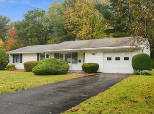 8 Trinity St, Danvers, MA 01923