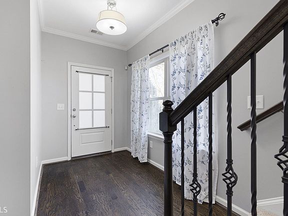 4th image of 1337 Hawthorne Ave SE #22