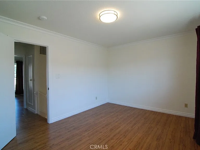 11027 Slater Ave — Photo 6