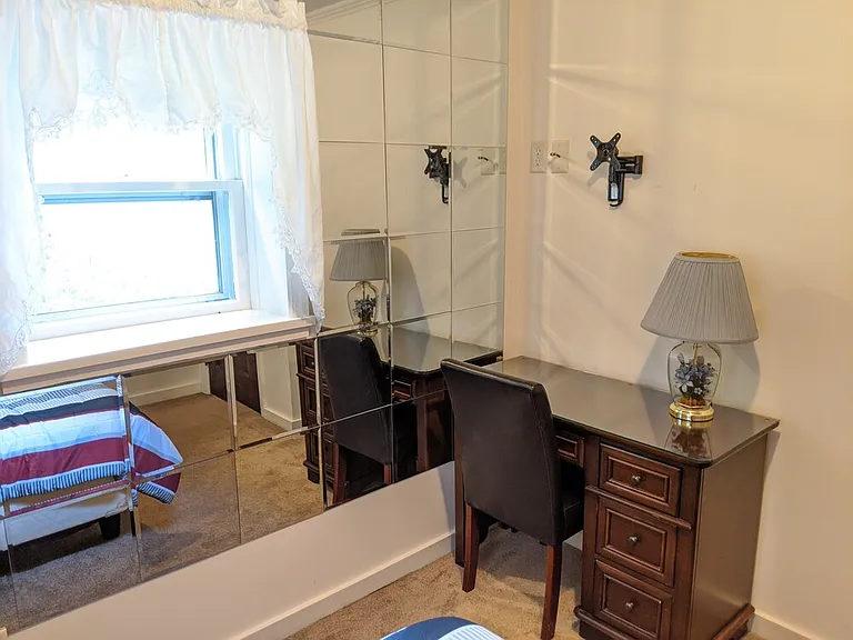 34 Pleasant St — Photo 20