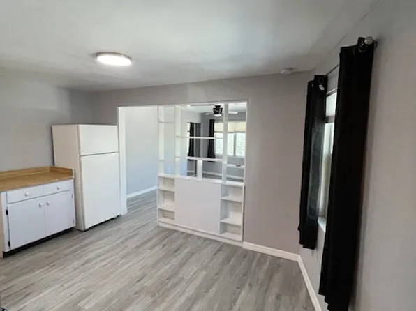 1508 Dolphin St, Sarasota, FL 34236