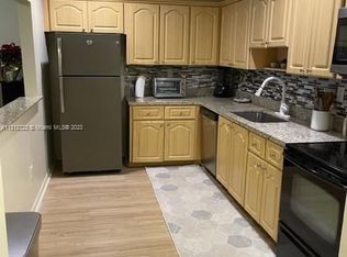 7405 SW 105th Pl, Miami, FL 33173