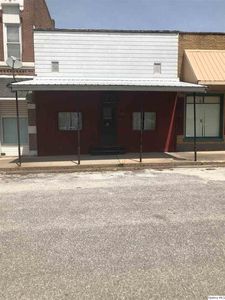 114 E State St, Camp Point, IL, 62320