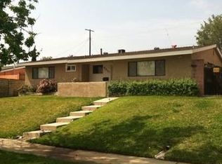 9607 Hayvenhurst Ave, North Hills, CA 91343