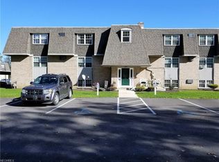 2208 Canfield Rd APT 11, Youngstown, OH