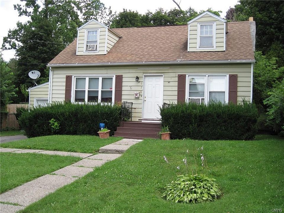 1st image of 171 Genesee Park Dr