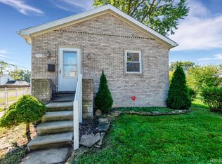 11803 Grant St, Riverview, MI