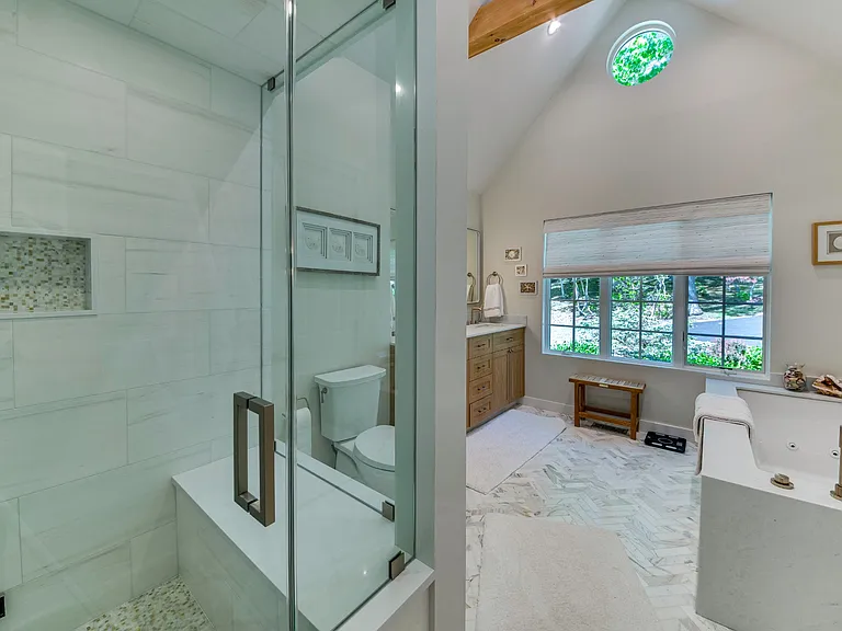 173 Northside Dr — Photo 14