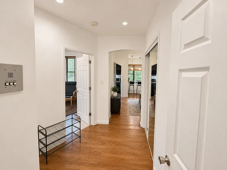 1706 Commonwealth Ave #11 — Photo 6
