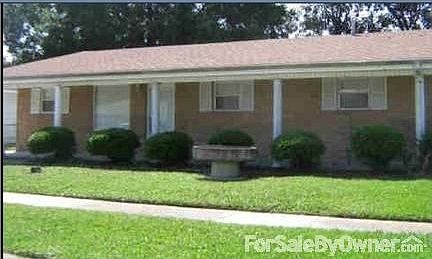 1st image of 1905 Goldfinch Dr