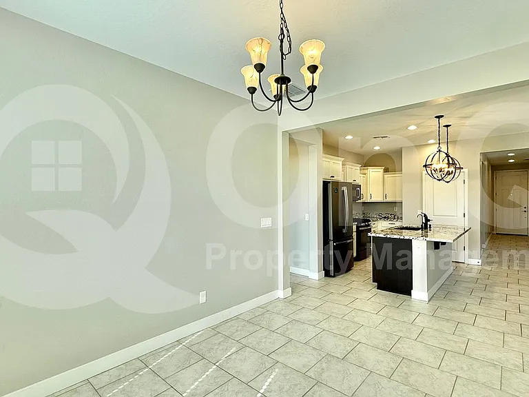 17875 W Sandalwood Dr — Photo 8