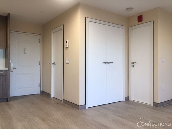 3rd image of 3720 Prince St APT 12D