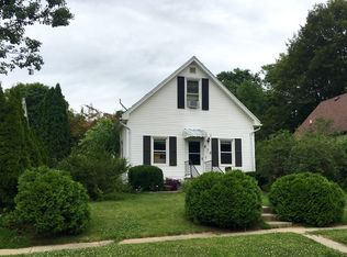 810 Fremont St, Bloomington, IL