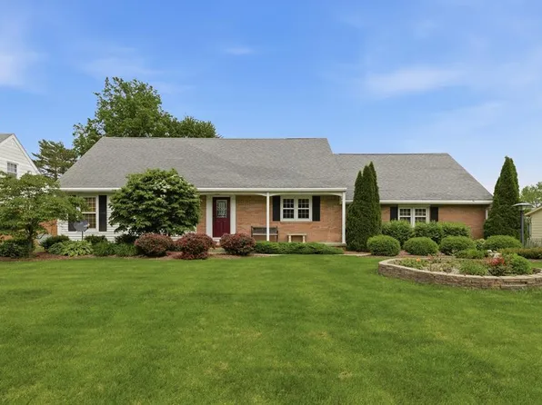 65 Pearl Dr, Shelby, OH 44875
