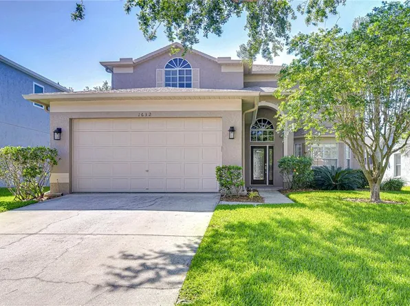1632 Gray Bark Dr, Oldsmar, FL 34677
