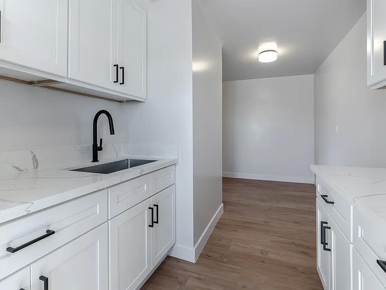 2622 S Hobart Blvd #14 — Photo 11
