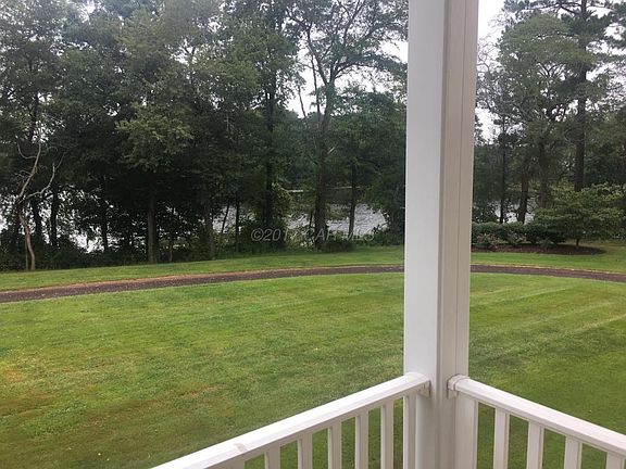 3rd image of 1101 S Schumaker Dr #Penthouse 45-u
