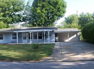 56 Lynwood Dr, New Whiteland, IN