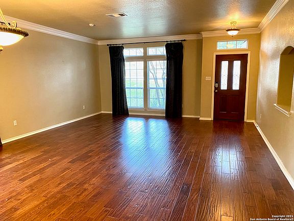 5th image of 21526 La Pena Dr