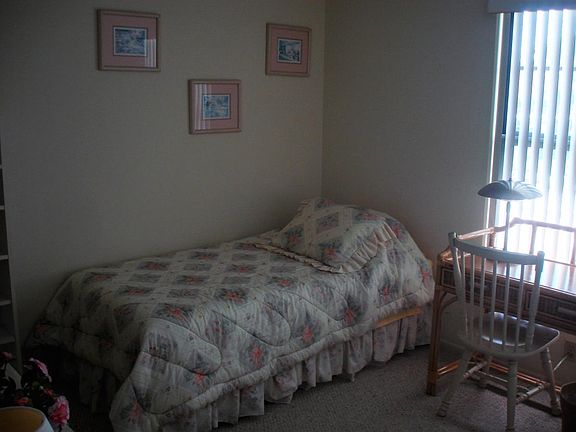 2nd image of 42 Plantation Dr APT 203