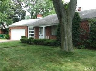 1919 Oxford Dr, Allentown, PA