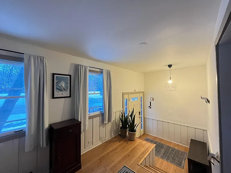 1034 Chestnut St — Photo 4