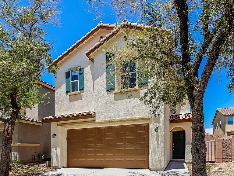 9256 Wild Stampede Ave — Photo 2