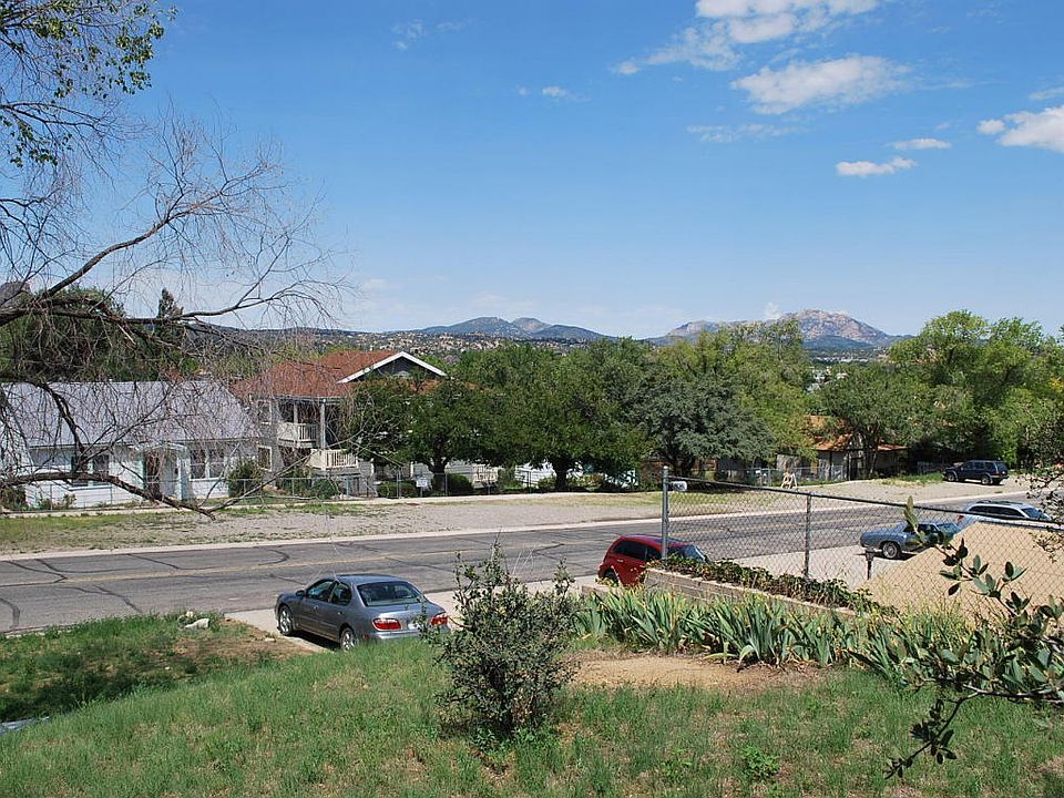 1st image of 337 S Alarcon St