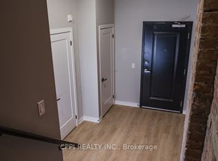 140 Simcoe St #216, Peterborough, ON K9H 2H5