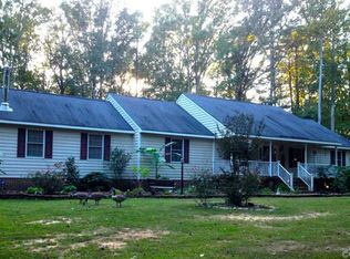 17283 Burchett Ln, Beaverdam, VA