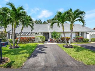 10976 Hidden Lake Pl, Boca Raton, FL 33498
