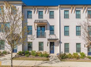 3055 Poppy Ln, Roswell, GA 30076
