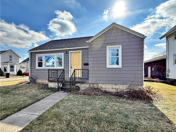 241 Hall St, Tiffin, OH 44883